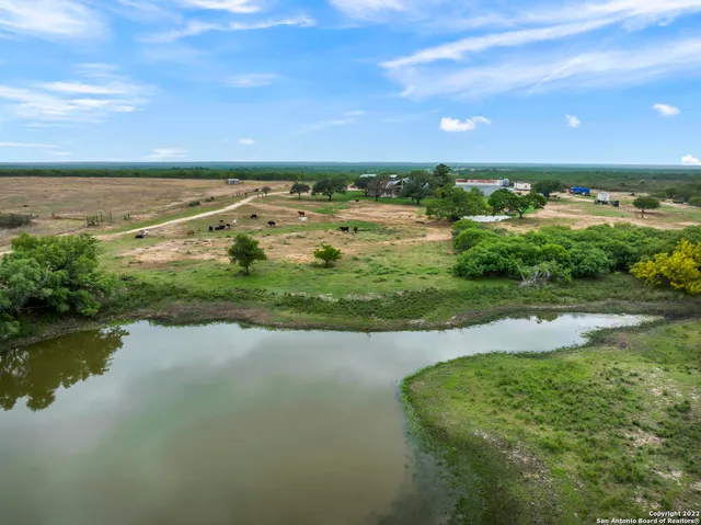 $4,995,000 | 4141 Cr 343, Charlotte, TX 78011