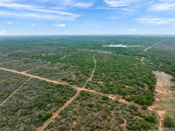 $3,975,000 | 4141 Cr 343, Charlotte, TX 78011