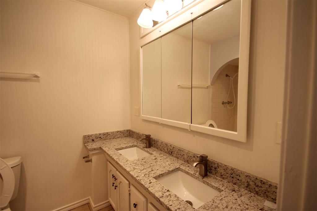 1301 Overdowns Drive Plano, TX 75023 - Photo 11 of 16