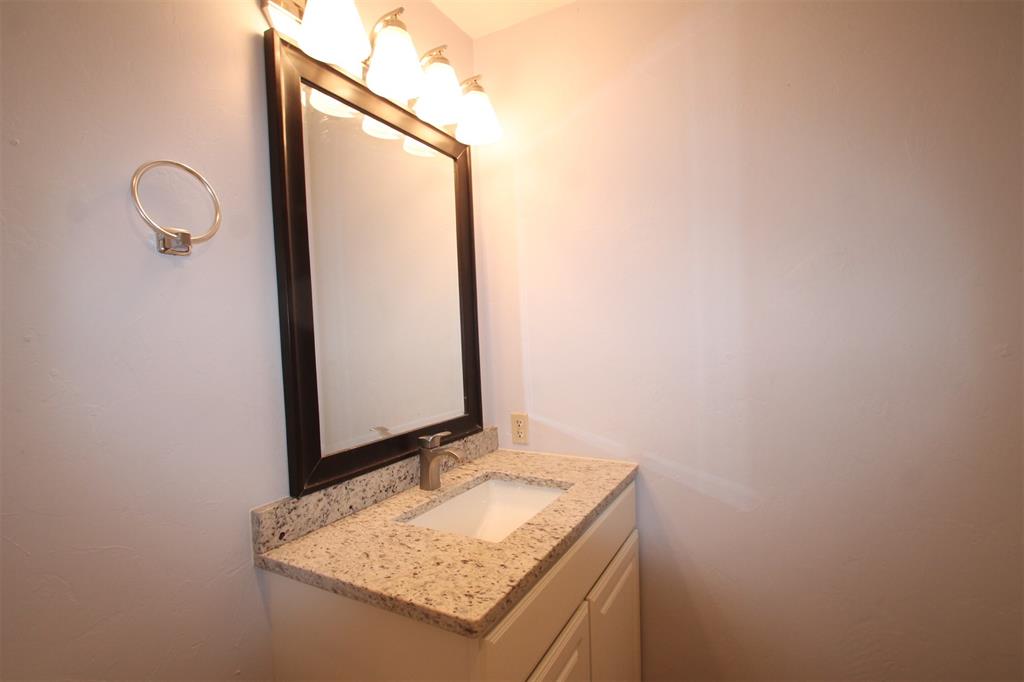 1301 Overdowns Drive Plano, TX 75023 - Photo 13 of 16