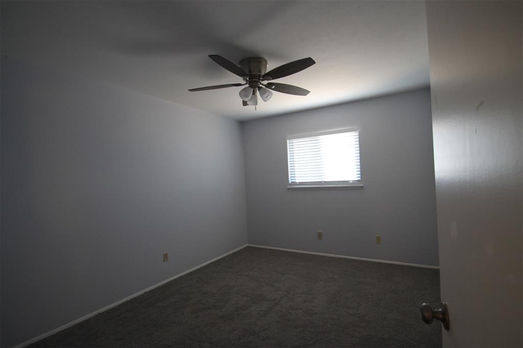 1301 Overdowns Drive Plano, TX 75023 - Photo 9 of 16