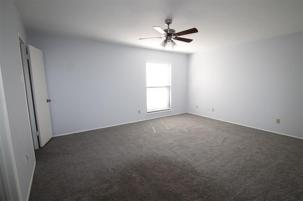 1301 Overdowns Drive Plano, TX 75023 - Photo 10 of 16