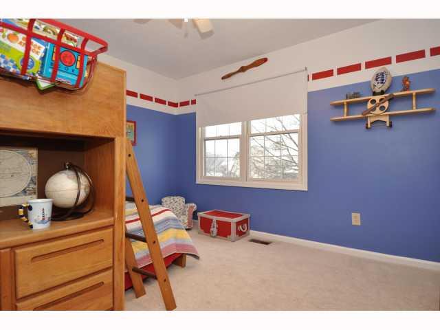 7662 Meadow Ridge Drive Fishers, IN 46038 - Photo 9 of 12 Gallery Image 9