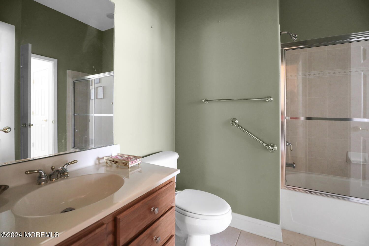 12 Edgewater Path Barnegat, NJ 08005 - Photo 25 of 30 12 Edgewater Path Barnegat-large-008-012