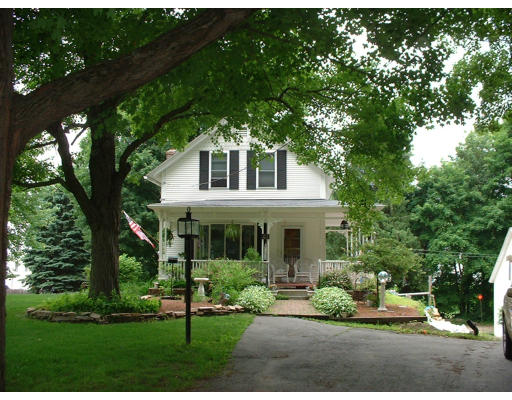 47 Fowler Road Northbridge, MA 01534 - Photo 1 of 12