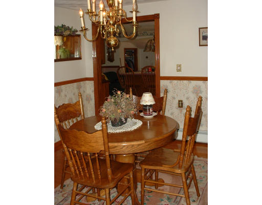47 Fowler Road Northbridge, MA 01534 - Photo 7 of 12