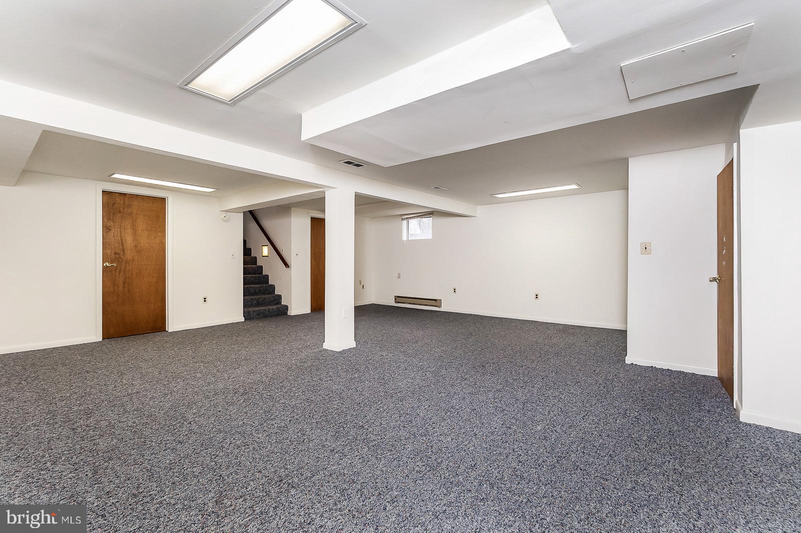 409 Orleans Circle Southwest Vienna, VA 22180 - Photo 16 of 23 a view of a big room with closet and bathroom