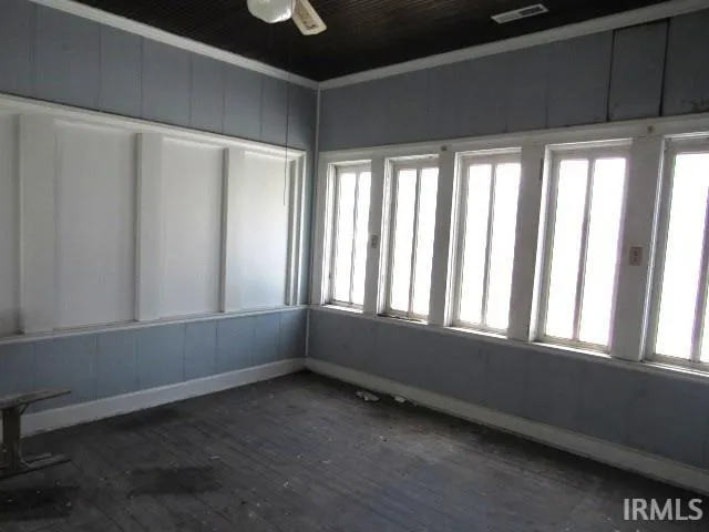 $139,900 | 521 West 2nd Street, Mount Vernon, IN 47620