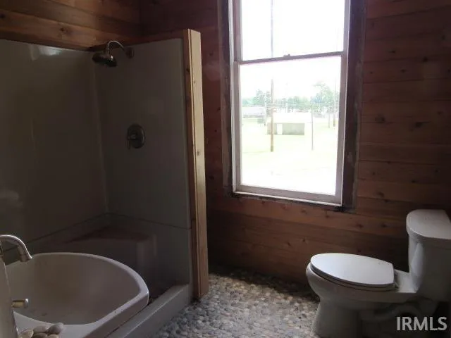 $139,900 | 521 West 2nd Street, Mount Vernon, IN 47620