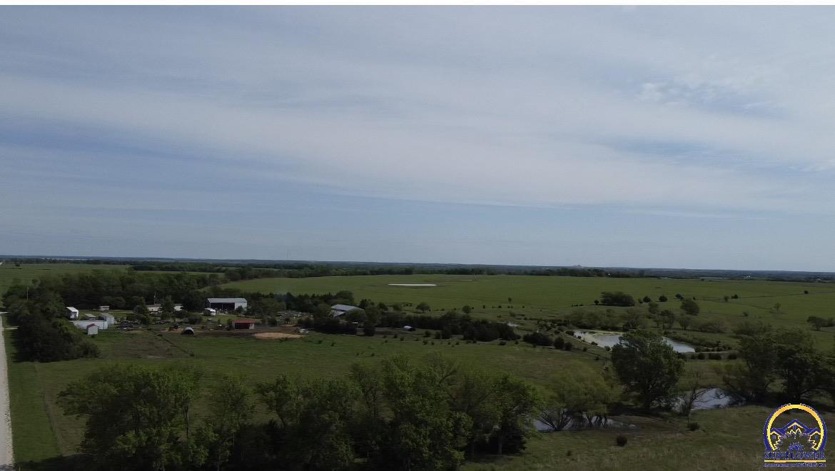 949 Juneberry Road Burlington, KS 66839 - Photo 12 of 14