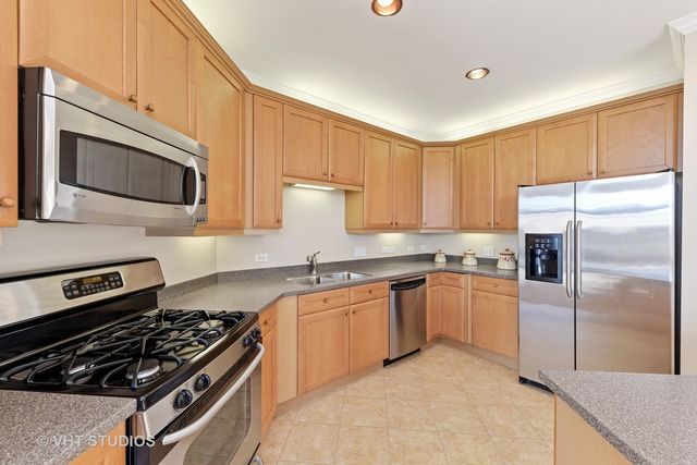 $330,000 | 45 Prairie Park Drive, Unit 406, Wheeling, IL 60090