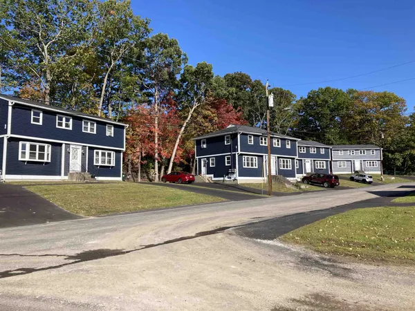 $3,100 | 463 Kennard Road, Unit 491, Manchester, NH 03104