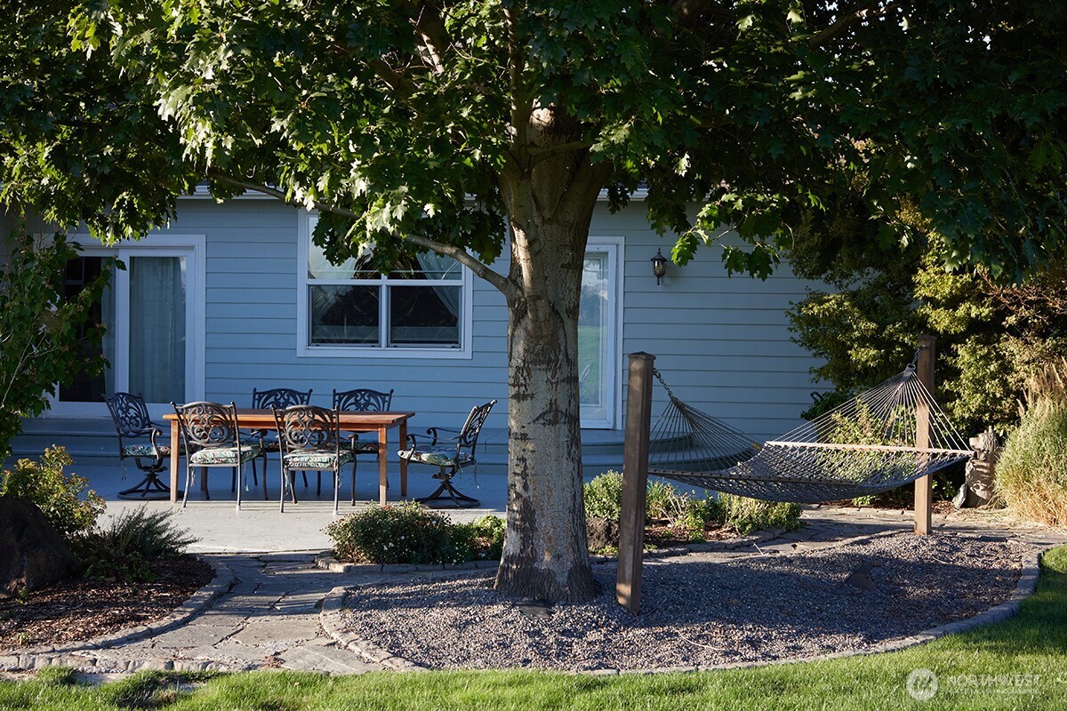 198 Narcissa Place Walla Walla, WA 99362 - Photo 34 of 40 a front view of a house with patio