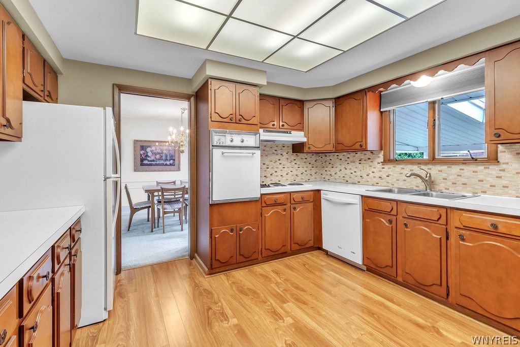89 Ranch Trail West Amherst, NY 14221 - Photo 14 of 45 Kitchen