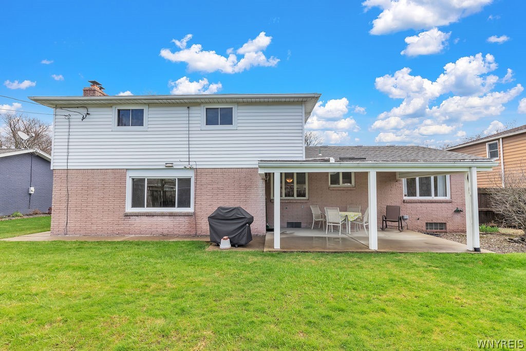 89 Ranch Trail West Amherst, NY 14221 - Photo 39 of 45 Exterior Back