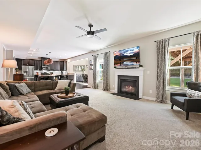 $639,900 | 10440 Paper Birch Drive, Charlotte, NC 28215