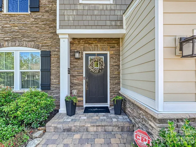 $639,900 | 10440 Paper Birch Drive, Charlotte, NC 28215