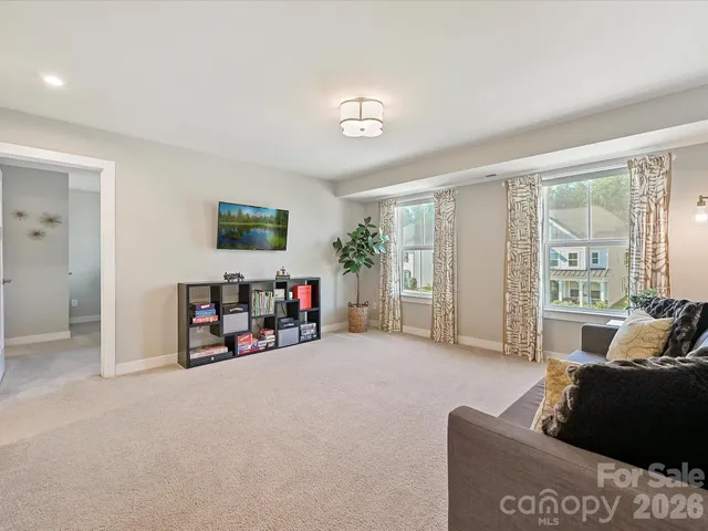 $639,900 | 10440 Paper Birch Drive, Charlotte, NC 28215