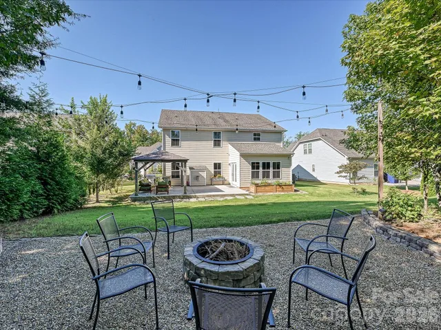 $639,900 | 10440 Paper Birch Drive, Charlotte, NC 28215