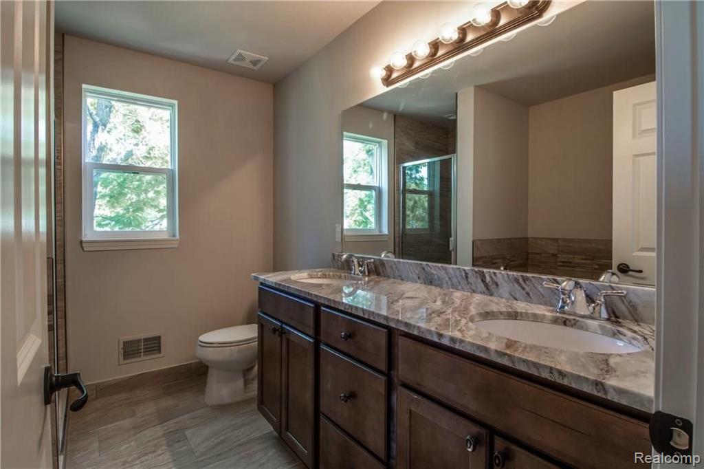 3108 Harrison Avenue Rochester Hills, MI 48307 - Photo 16 of 18