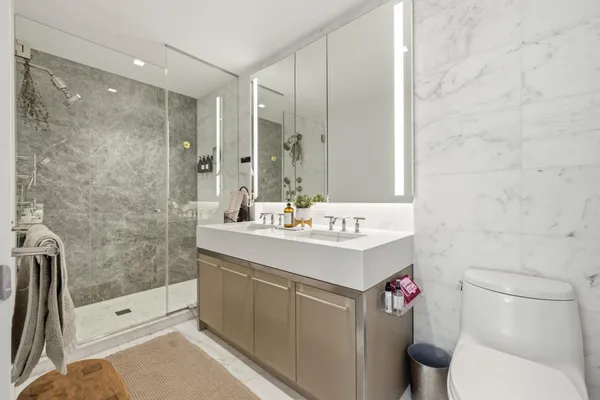 $1,499,000 | 75 Park Lane South, Unit 1407, Jersey City, NJ 07310