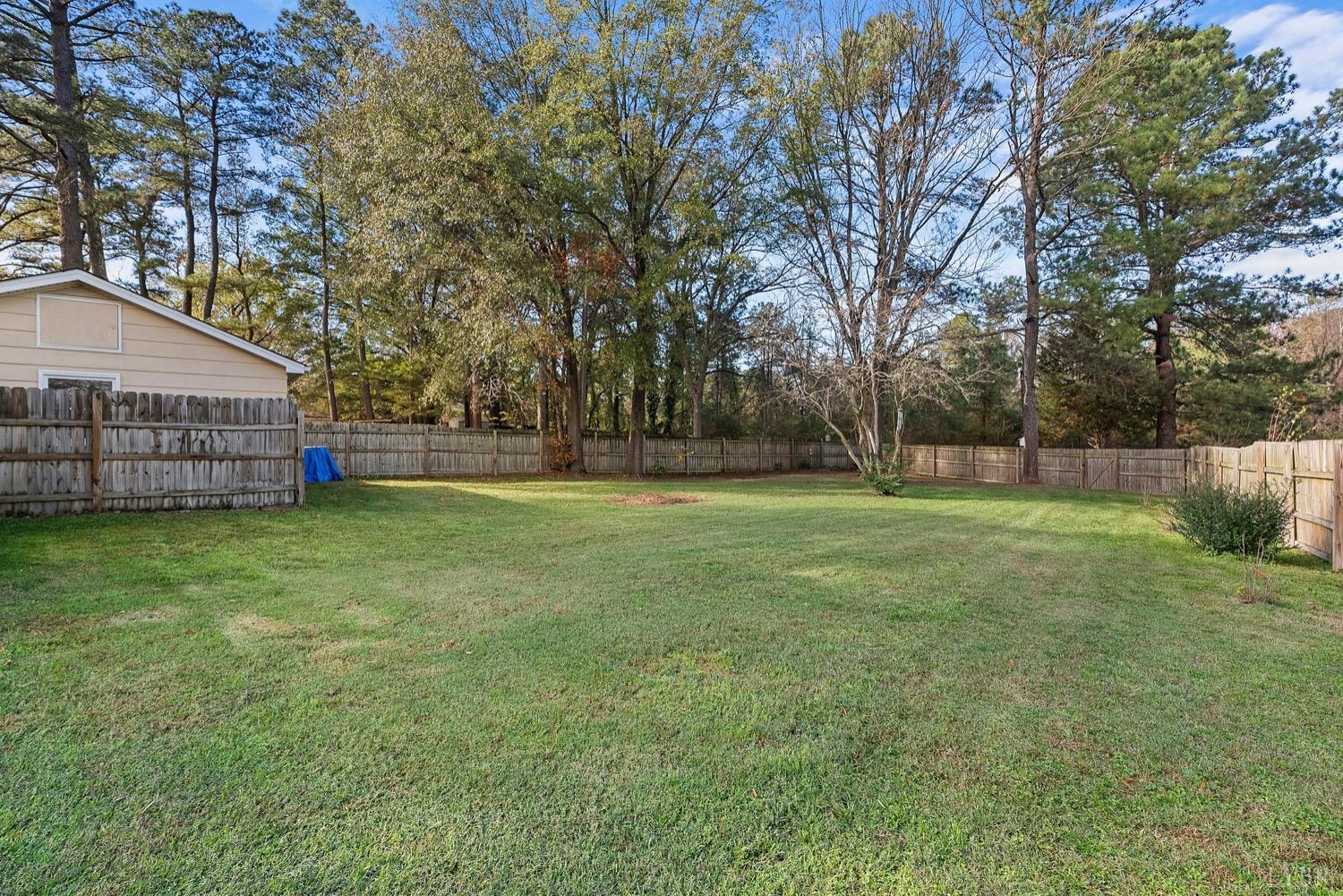 25104 Pinecroft Road Petersburg, VA 23803 - Photo 26 of 28 Gallery Image 26