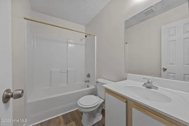 $1,100 | 559 Corbin Street, Jacksonville, NC 28546