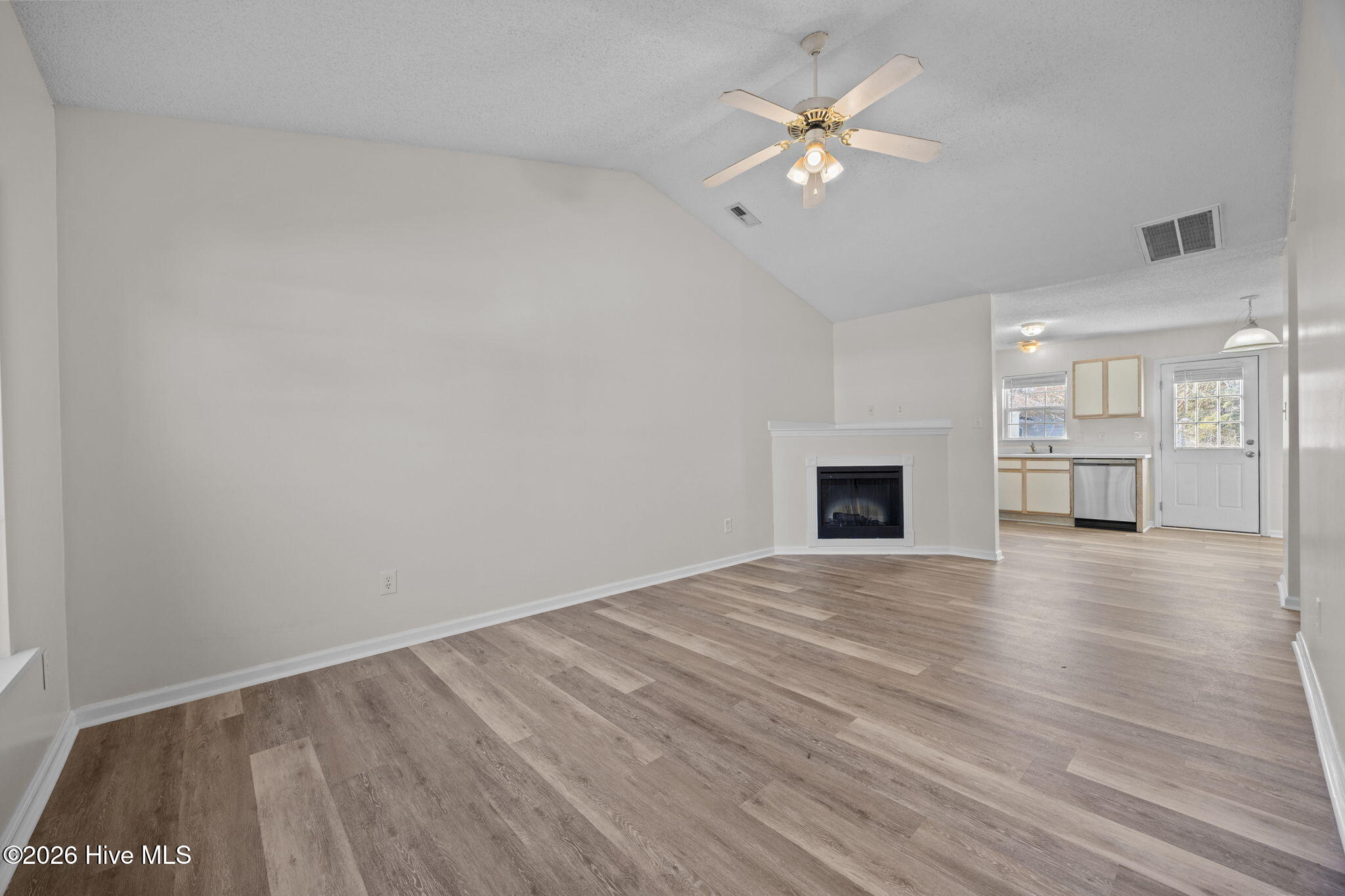 559 Corbin Street Jacksonville, NC 28546 - Photo 2 of 22 5-web-or-mls-559 Corbin St. 3