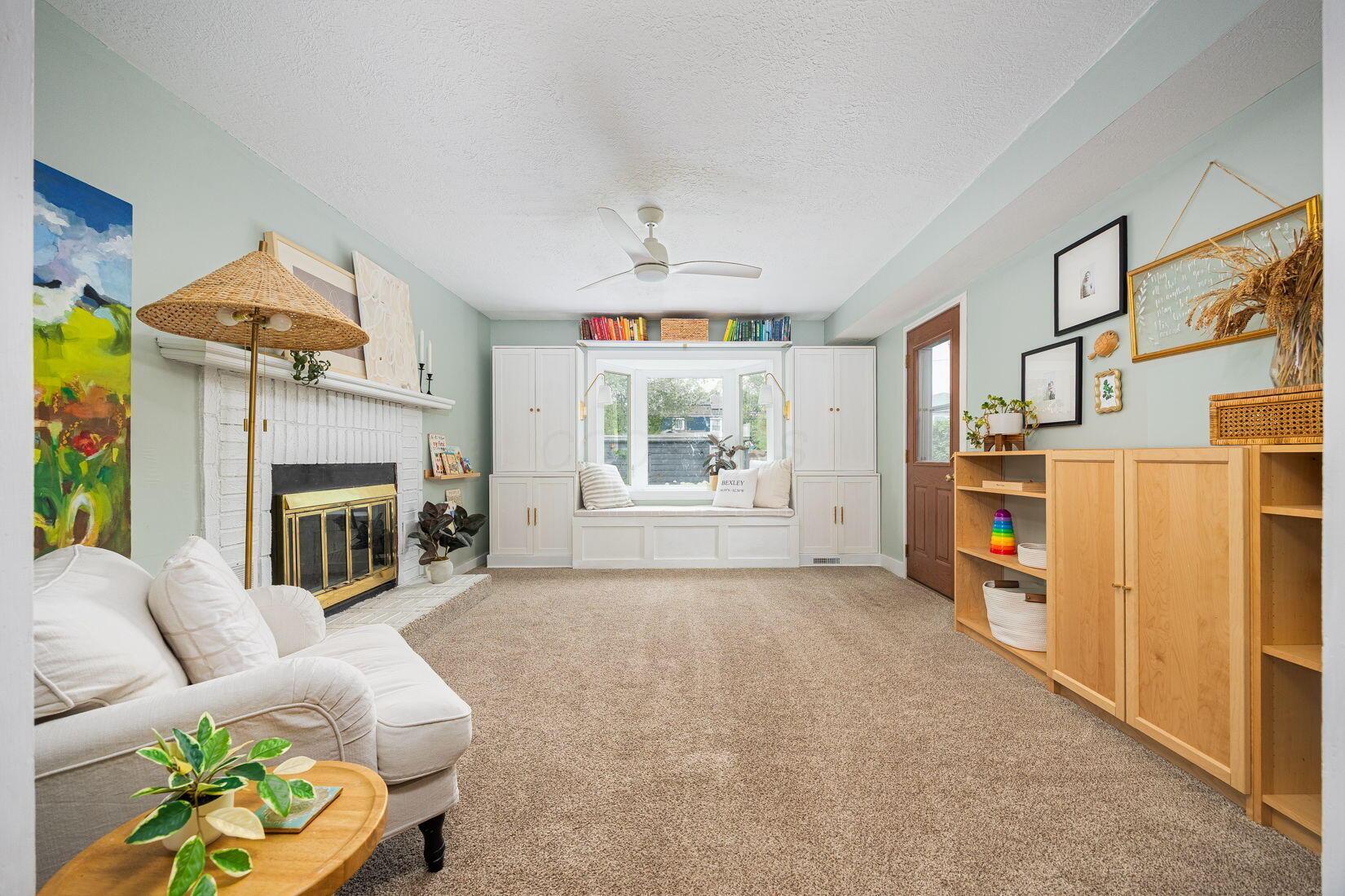 922 South Remington Road Columbus, OH 43209 - Photo 20 of 56 Family Room