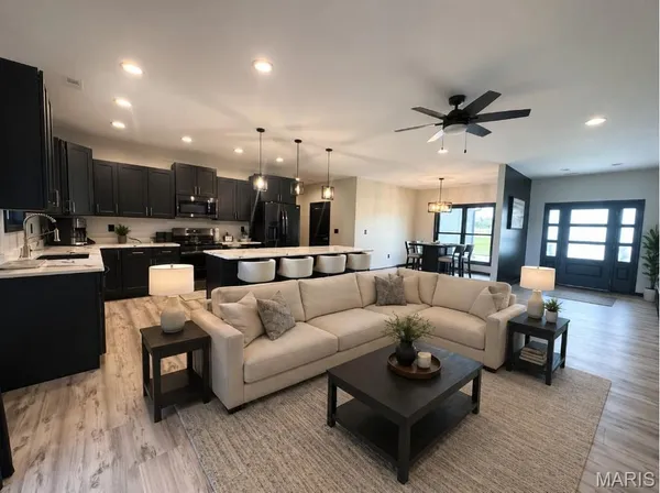 $449,000 | 265 Gala, Hannibal, MO 63401