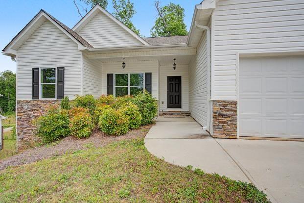 104 Woodside Court Temple, GA 30179 - Photo 4 of 51