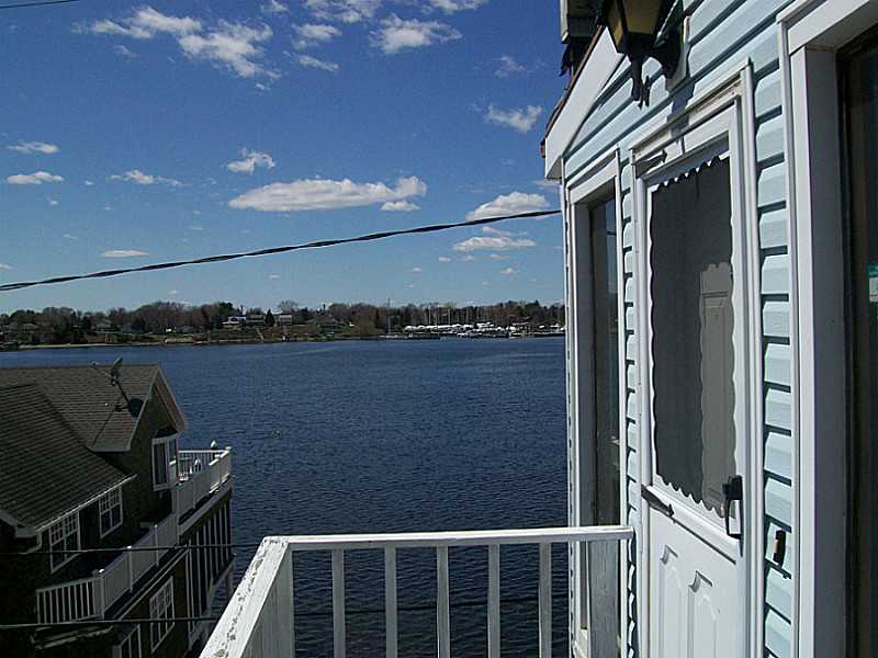 294 Riverside Drive Tiverton, RI 02878 - Photo 3 of 9 View.