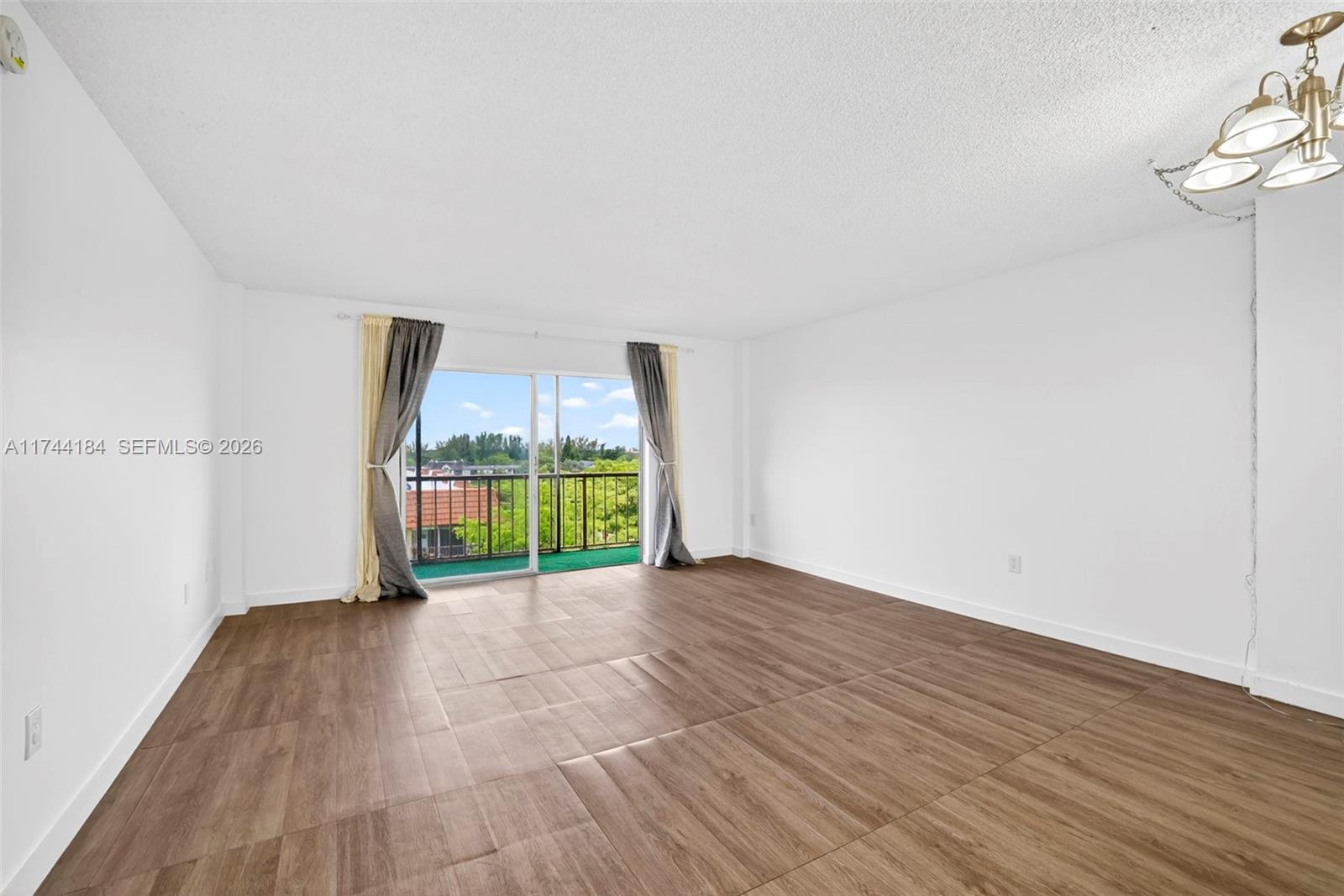 4174 Inverrary Drive, Unit 706 Lauderhill, FL 33319 - Photo 3 of 30
