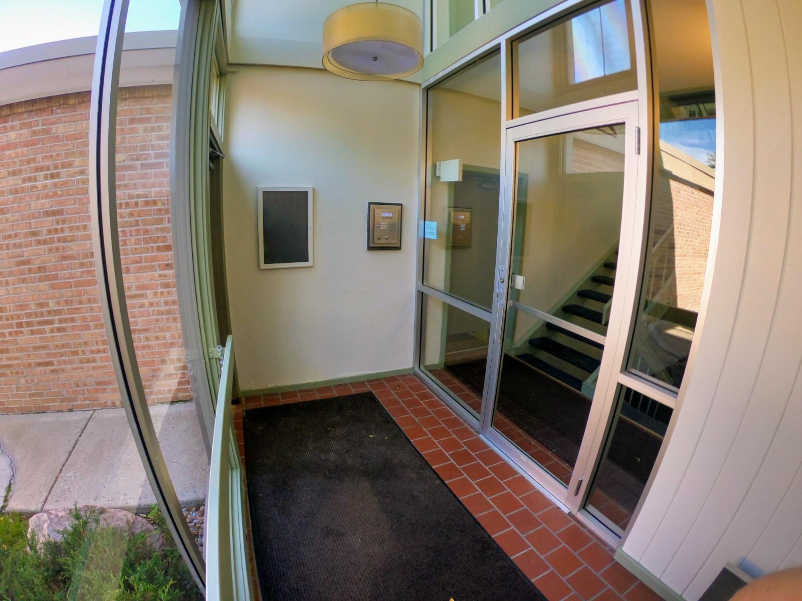 6328 Barrie Road, Unit 2F Edina, MN 55435 - Photo 4 of 23