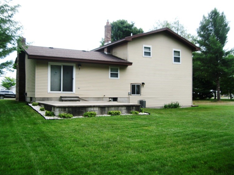 2273 Tamara Road Kalkaska, MI 49646 - Photo 2 of 26 1845523-1.JPG