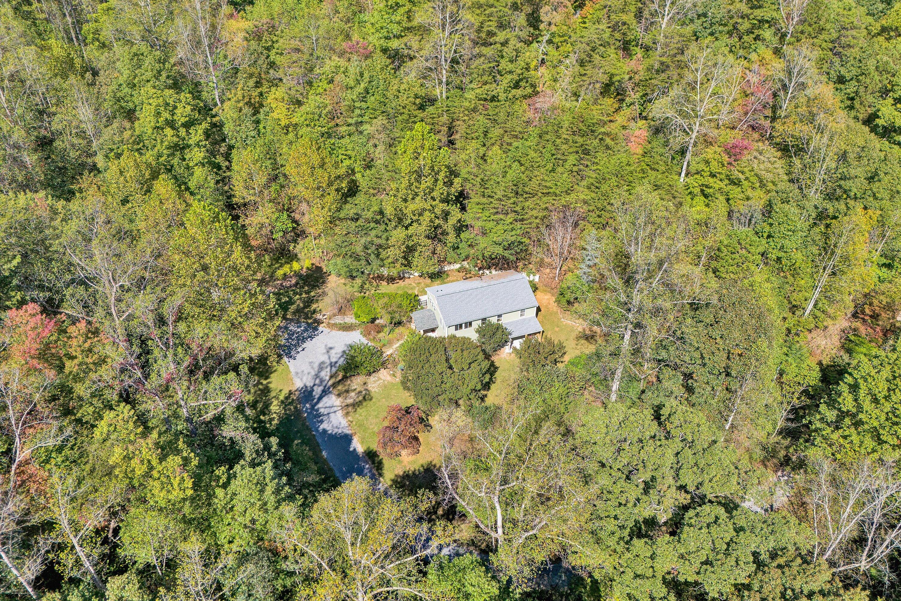 3561 Rutrough Road Southeast Roanoke, VA 24014 - Photo 57 of 63 57-DJI_20251008130710_0058