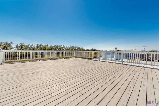 $299,000 | 999 Four Point Road, Dulac, LA 70353