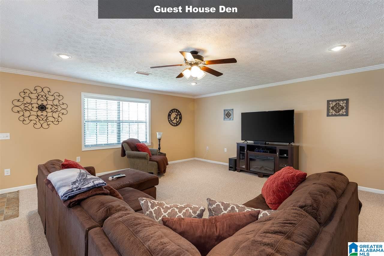 1054 Whites Gap Road Southeast Jacksonville, AL 36265 - Photo 17 of 50
