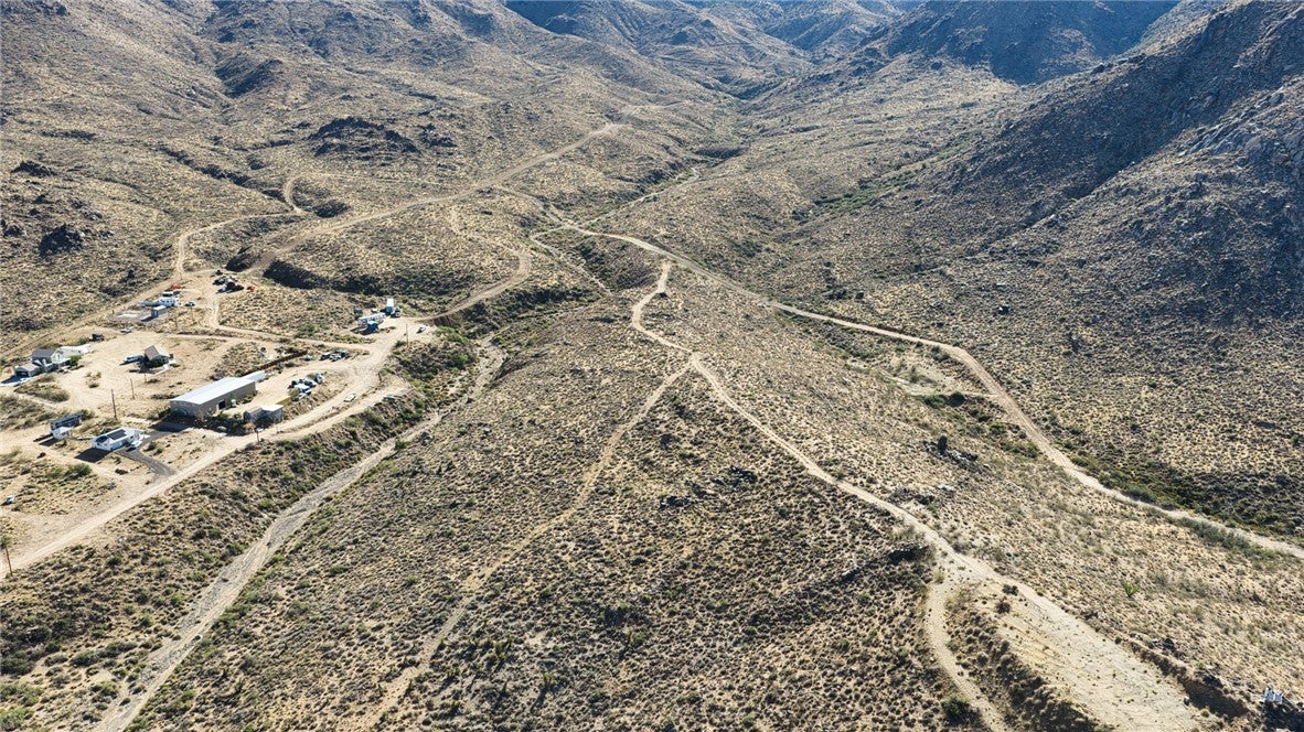 3112 West Castle Springs Road Golden Valley, AZ 86413 - Photo 12 of 22 Gallery Image 12