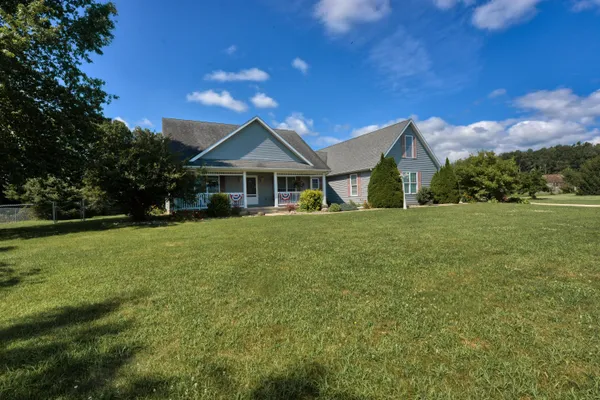 $460,000 | 3860 Gateway Lane, Niles, MI 49120