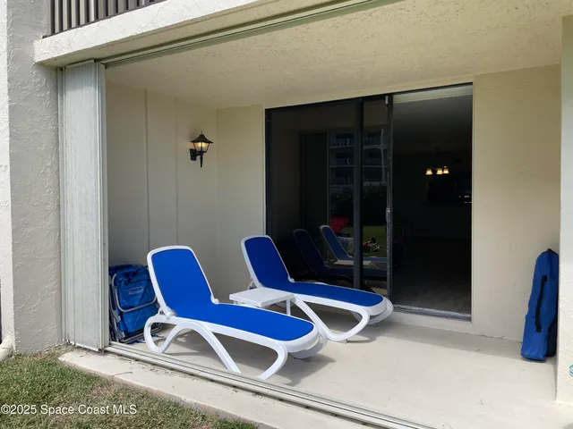 a house view with a outdoor space