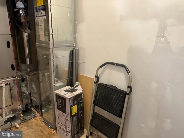 $2,900 | 241 Atkinson Street, Charles Town, WV 25414