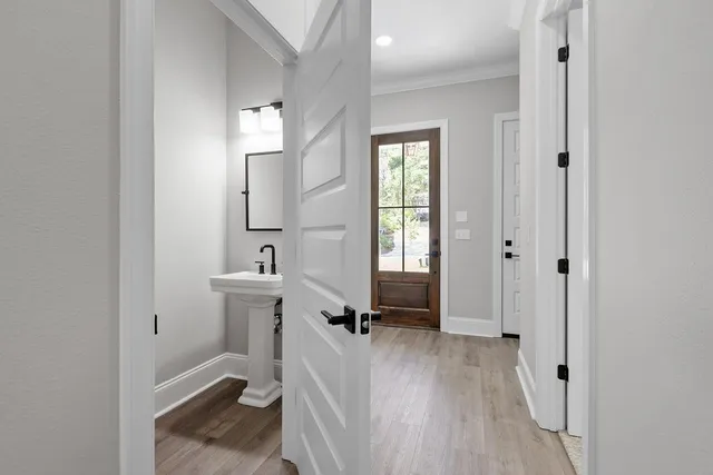 $599,900 | 1569 Pine Street, Tallahassee, FL 32303