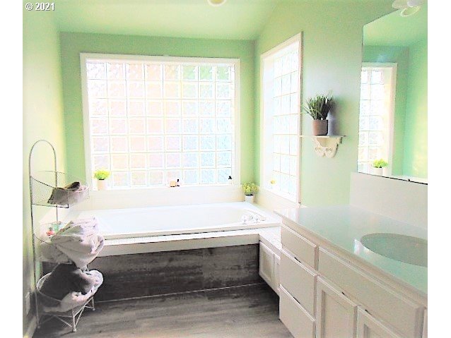1755 Ridgley Boulevard Eugene, OR 97401 - Photo 17 of 31 Gallery Image 17
