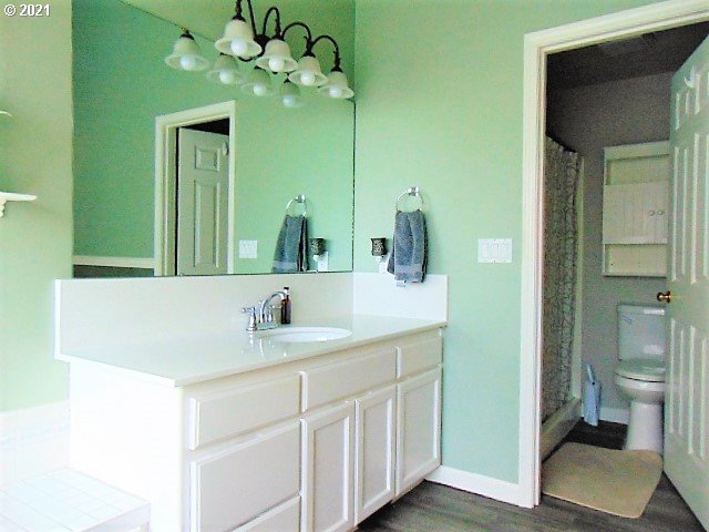 1755 Ridgley Boulevard Eugene, OR 97401 - Photo 18 of 31 Gallery Image 18