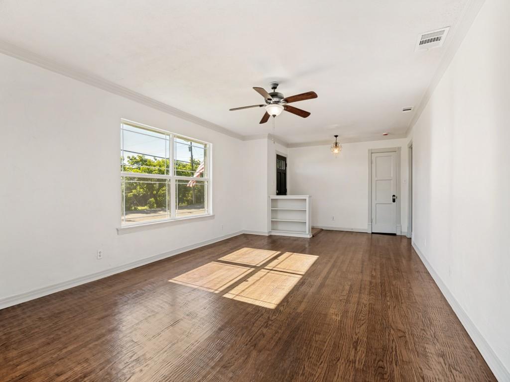 102 South Clark Street Rockwall, TX 75087 - Photo 5 of 28