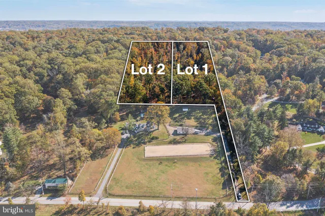 a view of a sign board