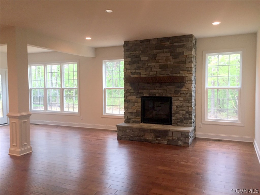 15830 Old Castle Road Midlothian, VA 23112 - Photo 4 of 12 Gallery Image 4