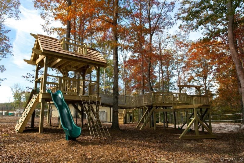 15830 Old Castle Road Midlothian, VA 23112 - Photo 10 of 12 Gallery Image 10