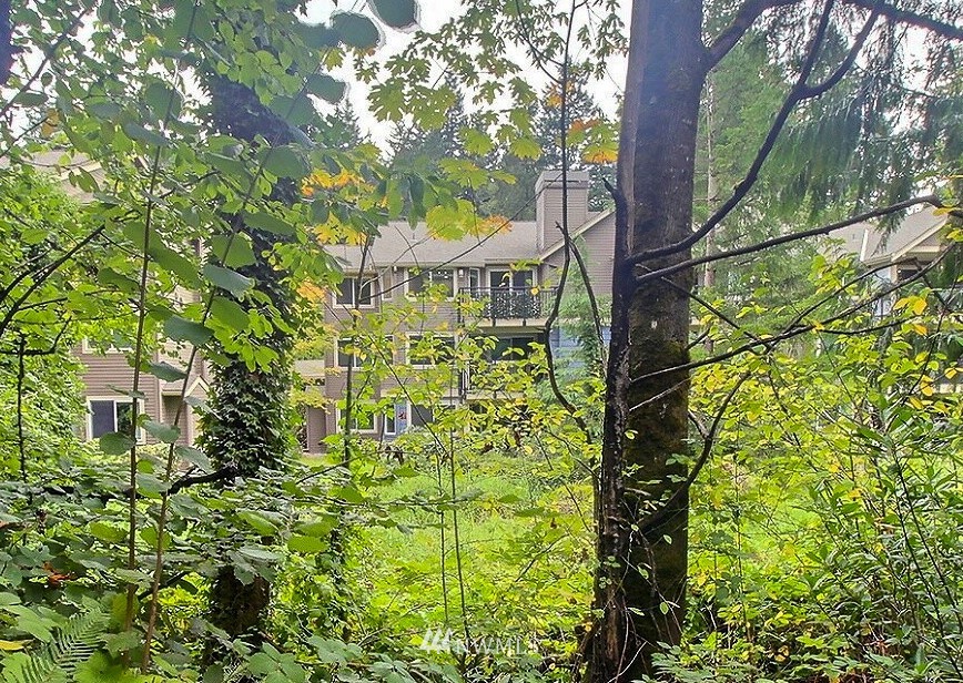 19404 Bothell Way Northeast, Unit B304 Bothell, WA 98011 - Photo 30 of 38 a view of a garden